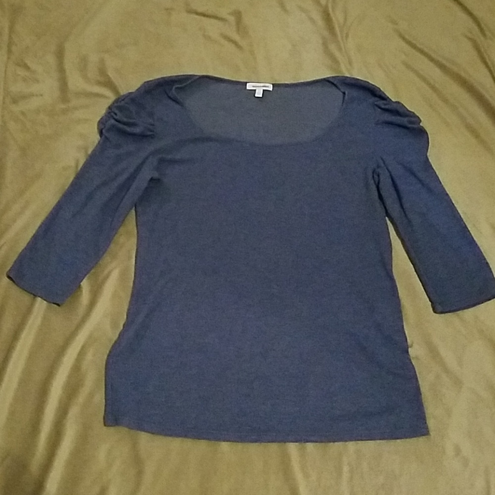 Blue sweater with puff shoulder details XL